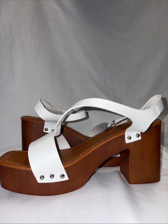 Madden Girl Shoes - Madden Girl White Platform Sandal with Wood-Effect Block Heel